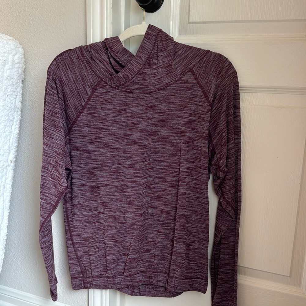 lulu lemon pull over hoodie!
